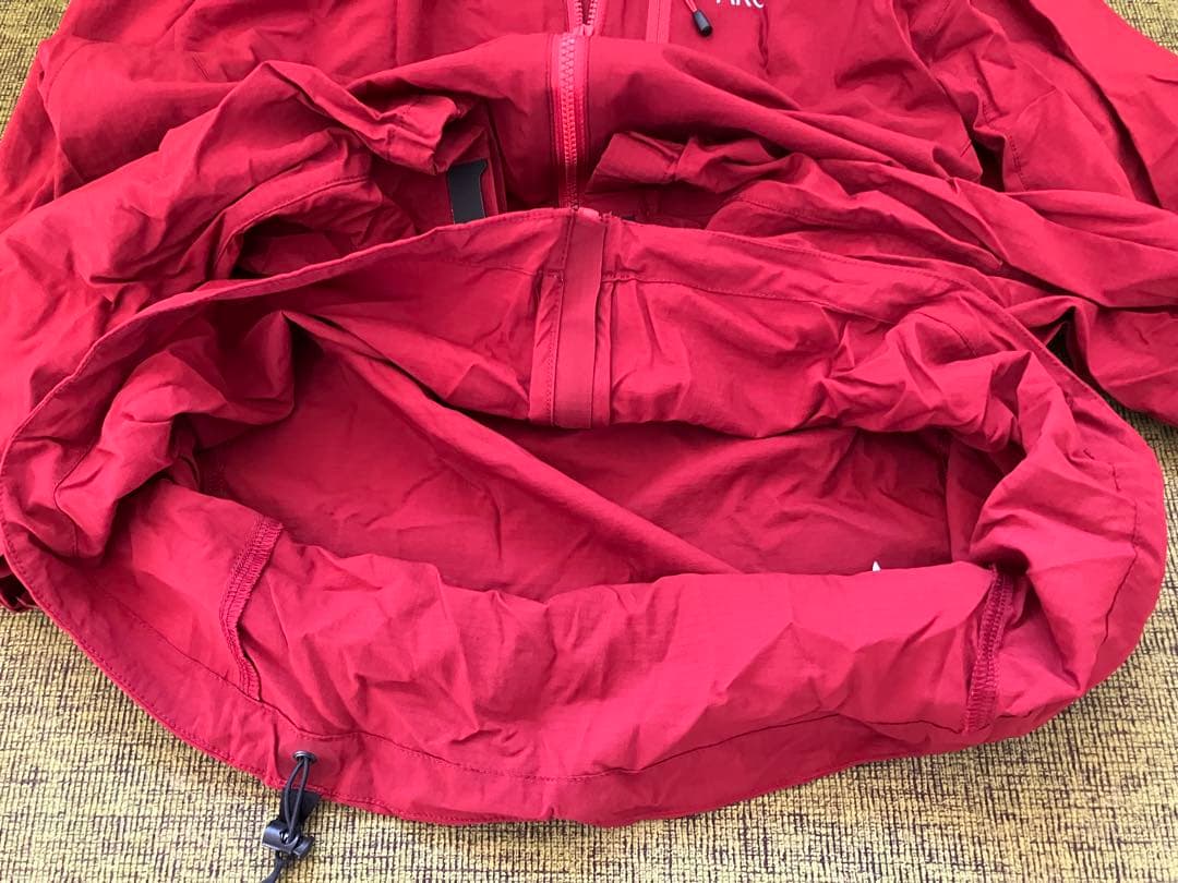 ARC'TERYX アーテリクス XSサイズ スコーミッシュフーディ