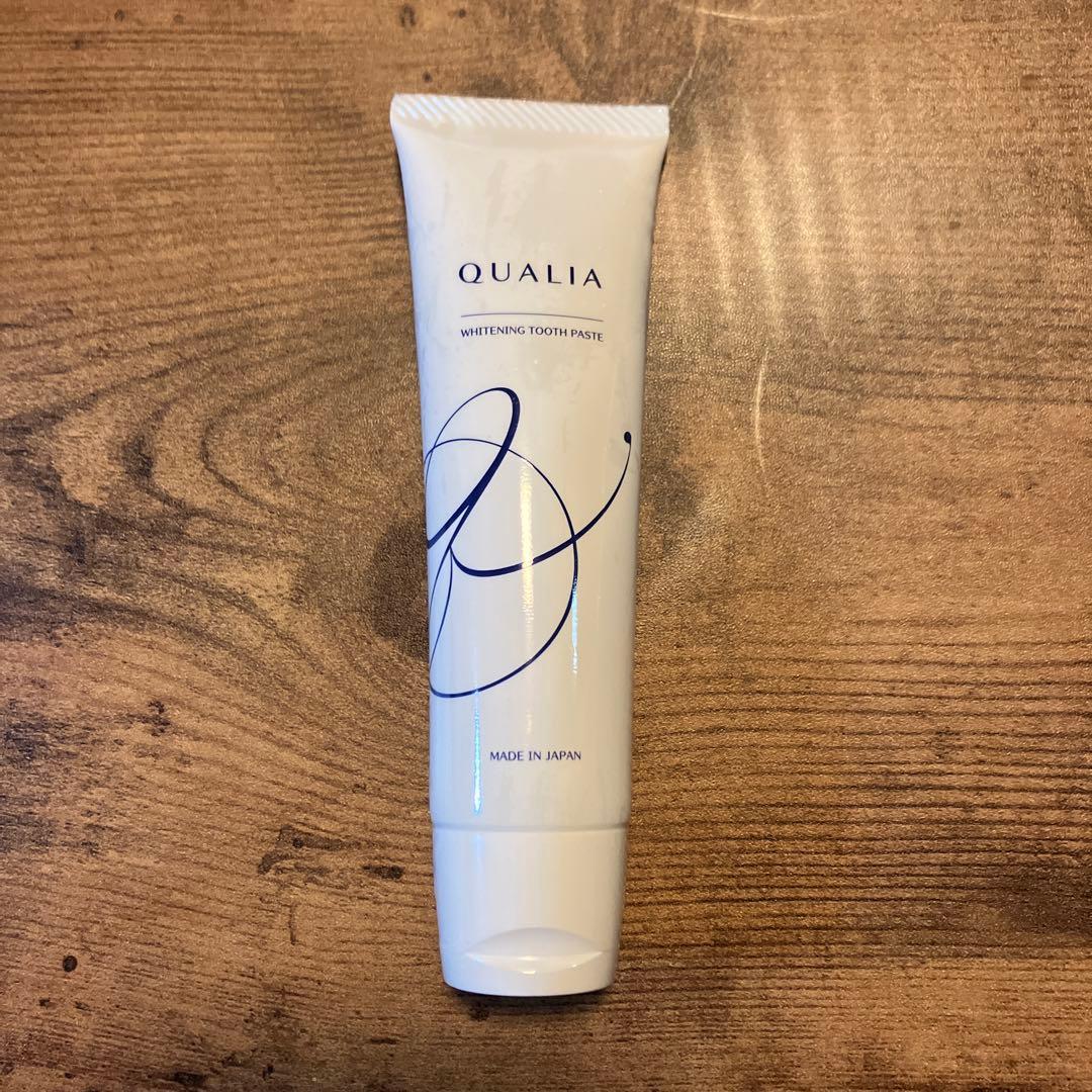 ✨新品未使用✨QUALIA シャンプー3本セットとホワイトニングトゥースペースト
