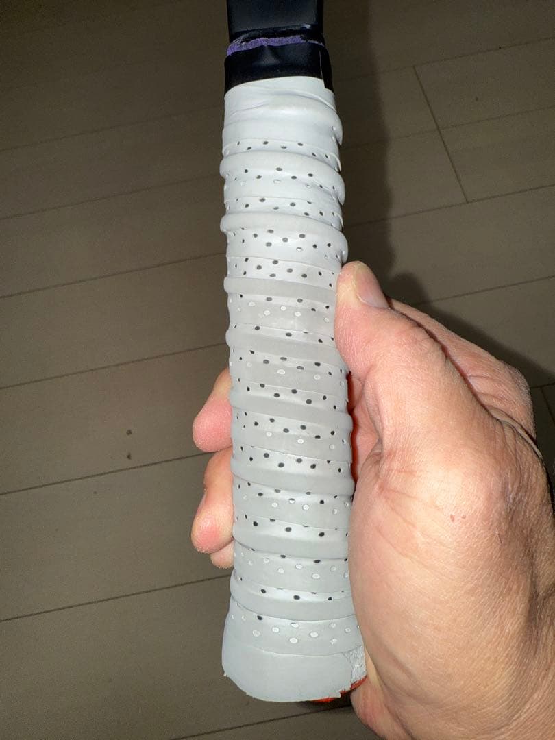 ウィルソン テニスラケット BLADE 98 V7 305g 18x20