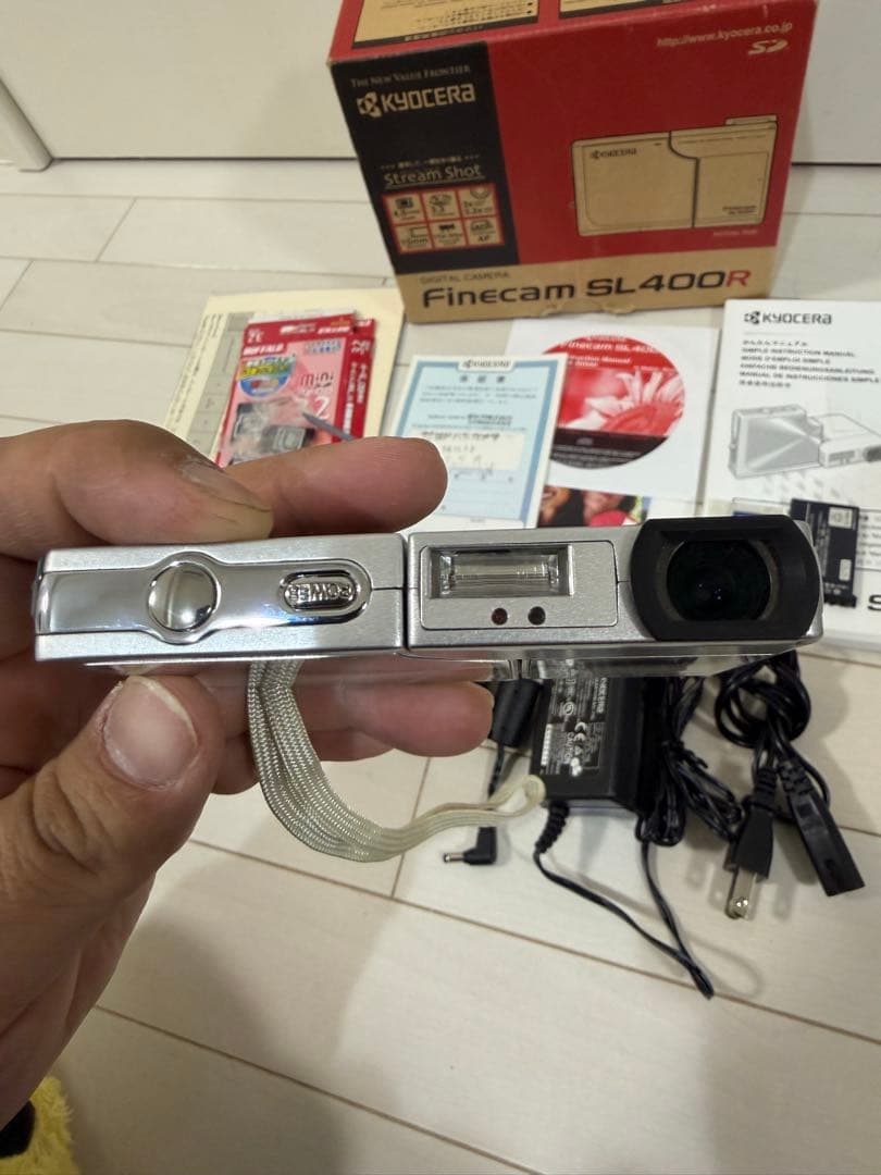 KYOCERA Finecam SL400R 本体と付属品