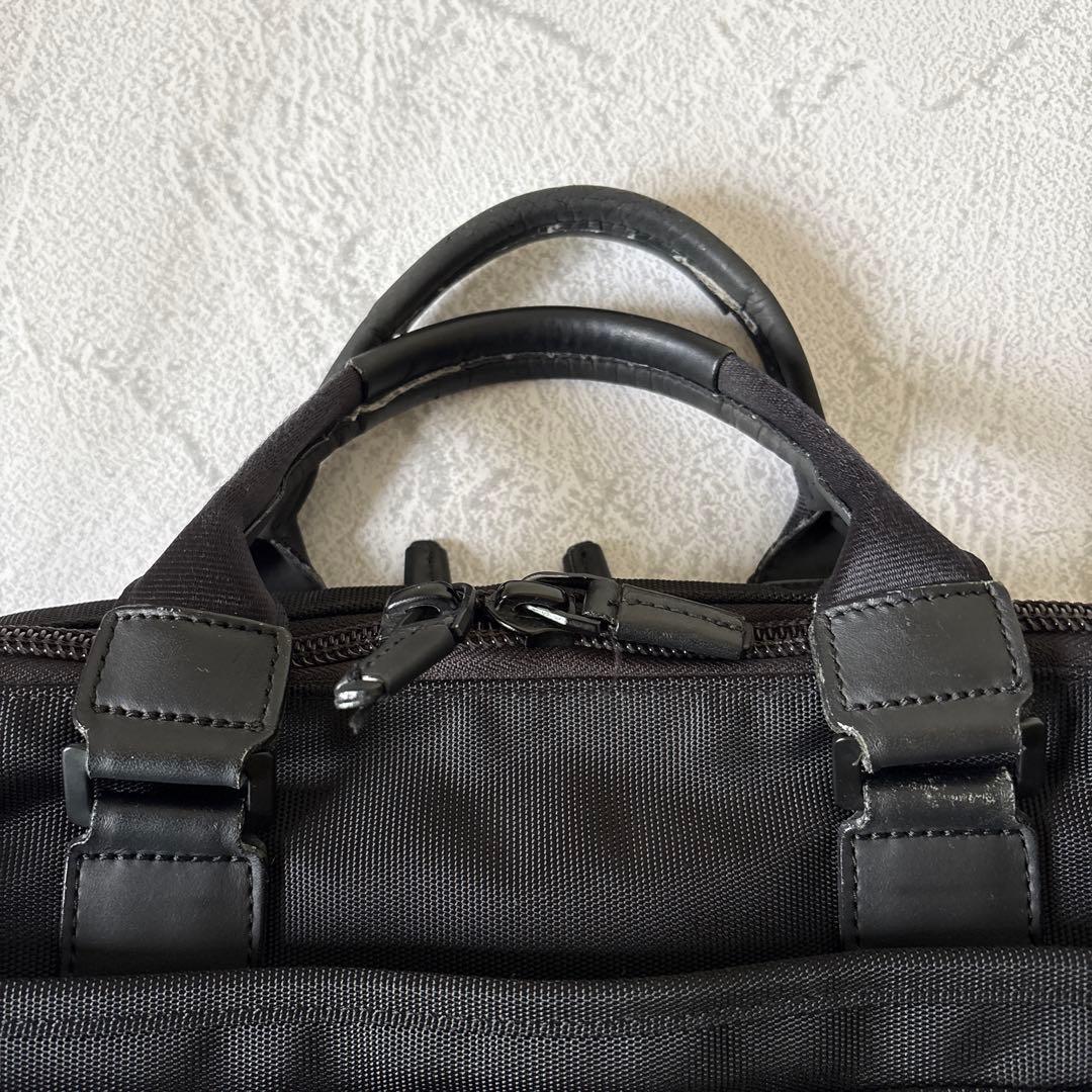 ほぼ未使用：ゼロハリバートン ZEST 黒 ブリーフケース 80737-BK