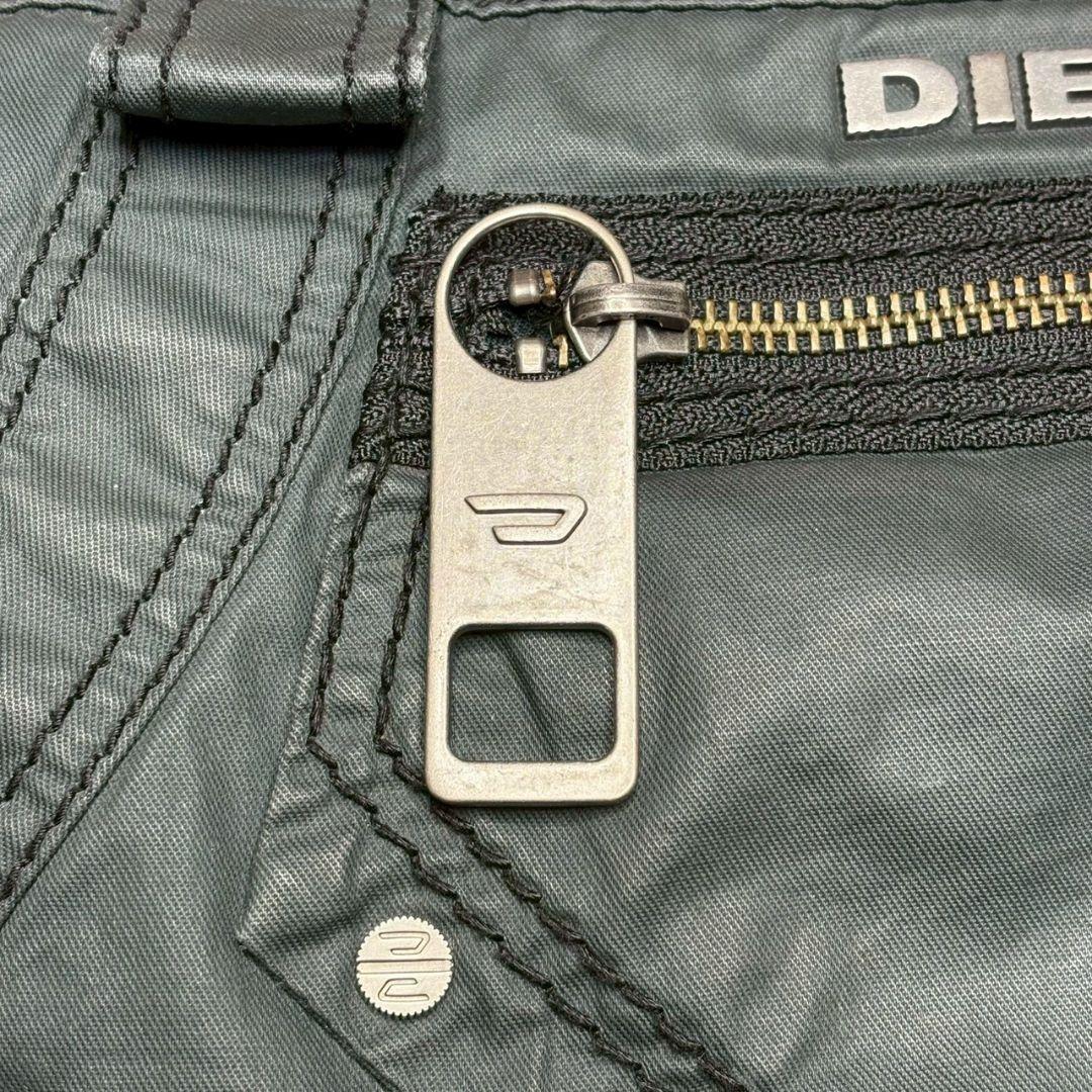 DIESEL ハンドバッグ archive メタルロゴ ブラック系