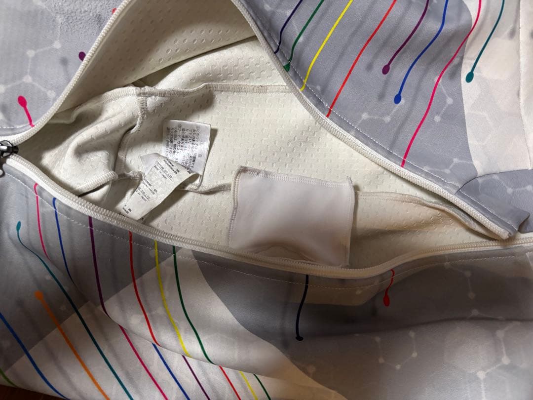 スキー　ワンピース　グレー マルチカラー