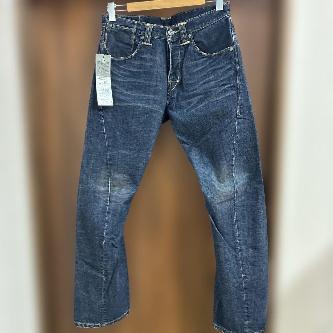 新品 Levi's ENGINEEREDJEANS リーバイス ジーンズ デニム