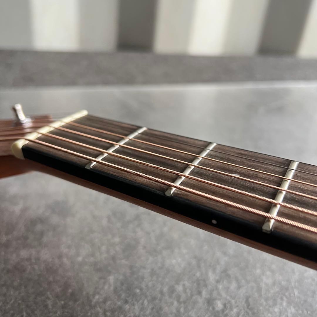 A84極美品✨　初心者向け✨　付属品多数あり アコースティックギター