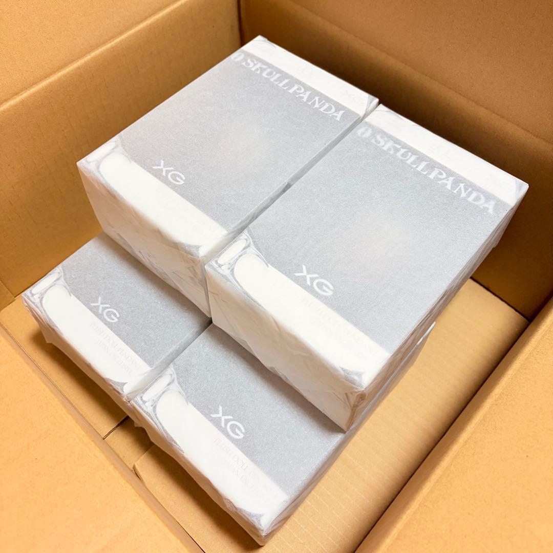 POP MART SKULLPANDA XG ぬいぐるみペンダント 4個