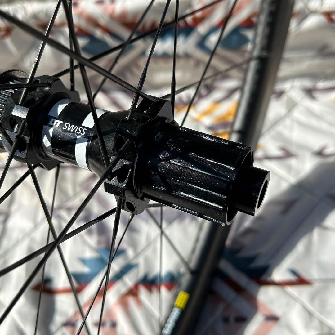 R*8様 カーボンホイール SAPIM 350 STRAIGHTPULL SHI