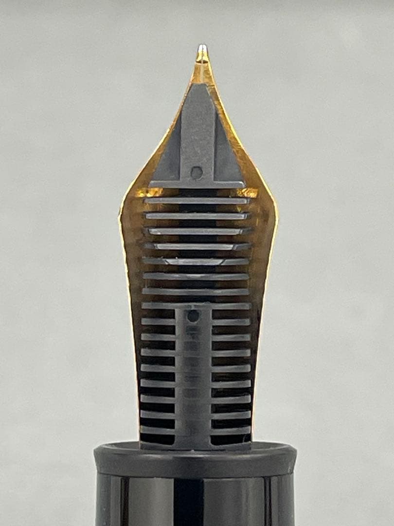 【MINT】モンブラン万年筆 No.149 18k ヘミングウェイ型ペン芯