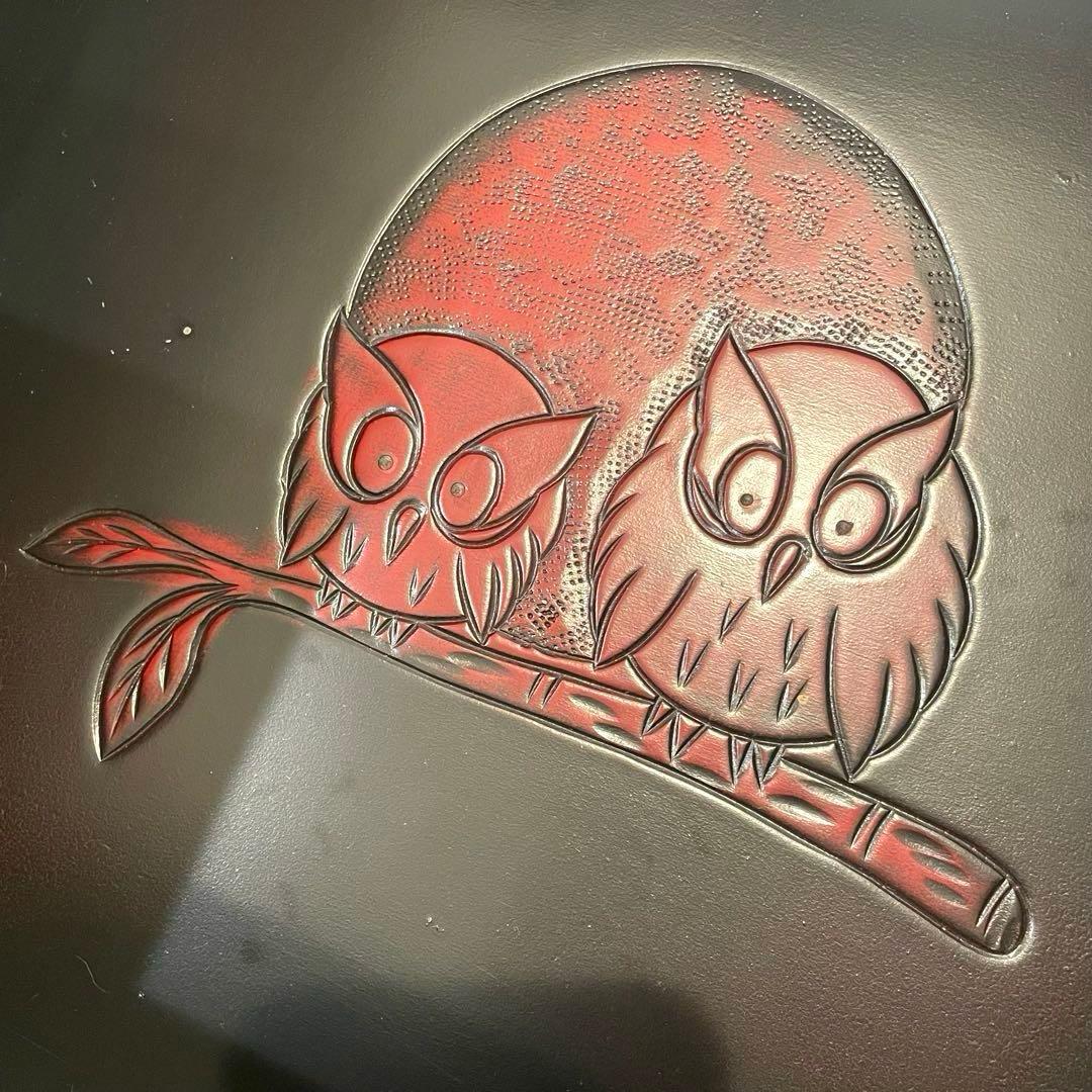 飾り台 漆塗り風 ローテーブル フクロウ装飾 座卓 ガラストップ 和モダン