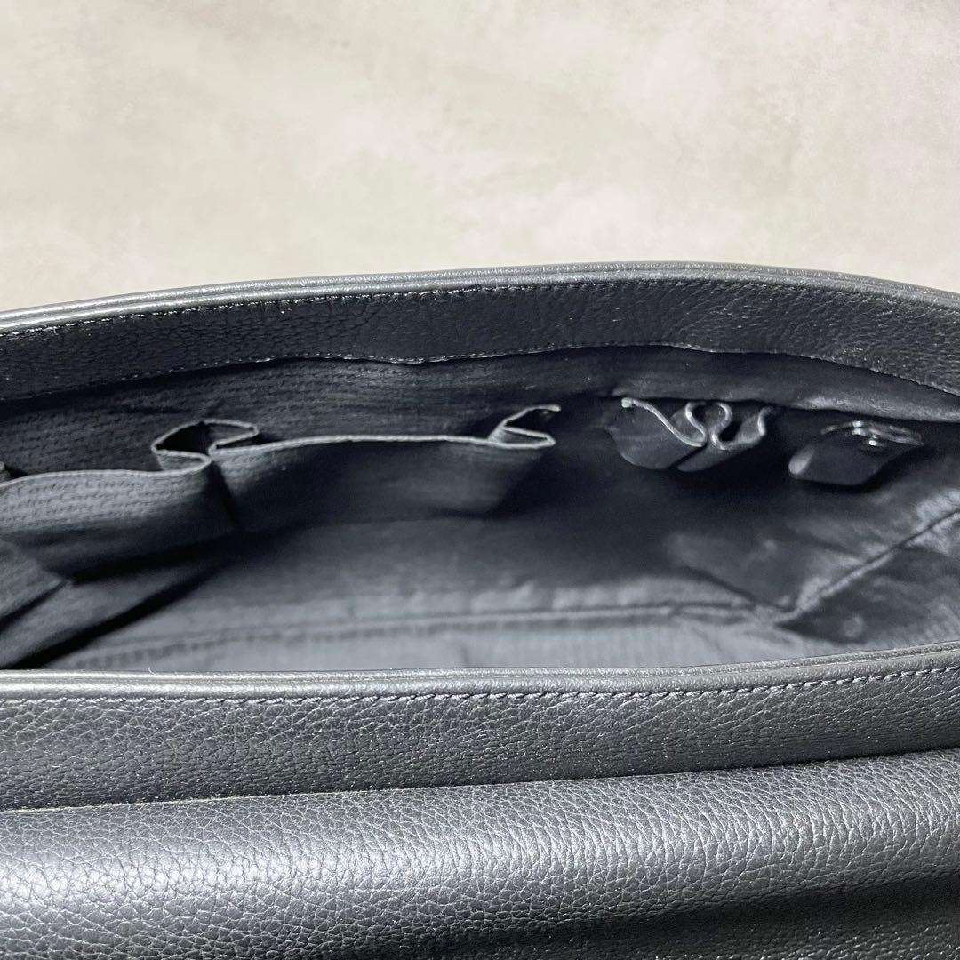 Cartier カルティエ パシャ ショルダーバッグ レザー ブラック メンズ