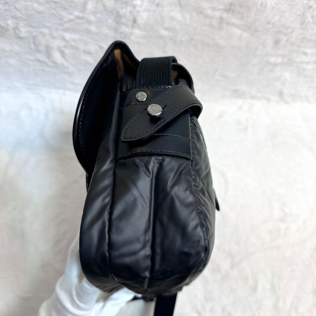 【極美品】ハンティングワールド　ショルダーバッグ　レザー　バチュークロス　黒