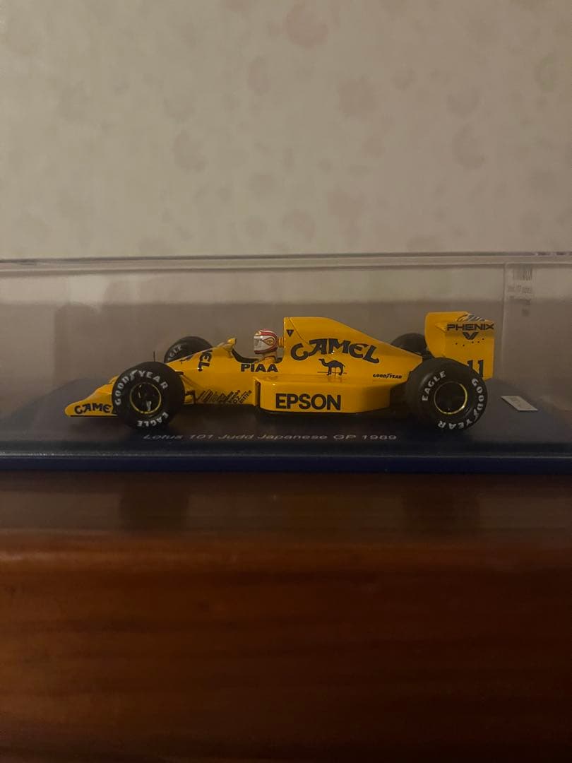 Lotus 101 Judd ミニカー 1989年 Japanese GP