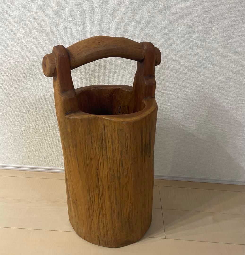 天然無垢材　古道具　レトロ　手桶型傘立て　花器　くり抜き 手桶型 置物 オブジェ
