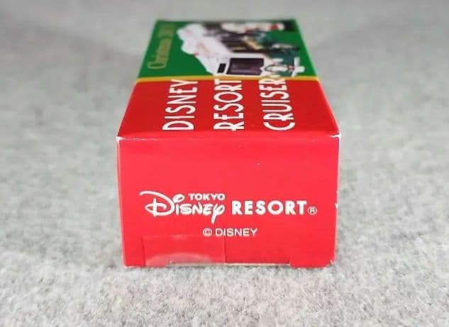 トミカ ディズニークリスマスリゾートクルーザー