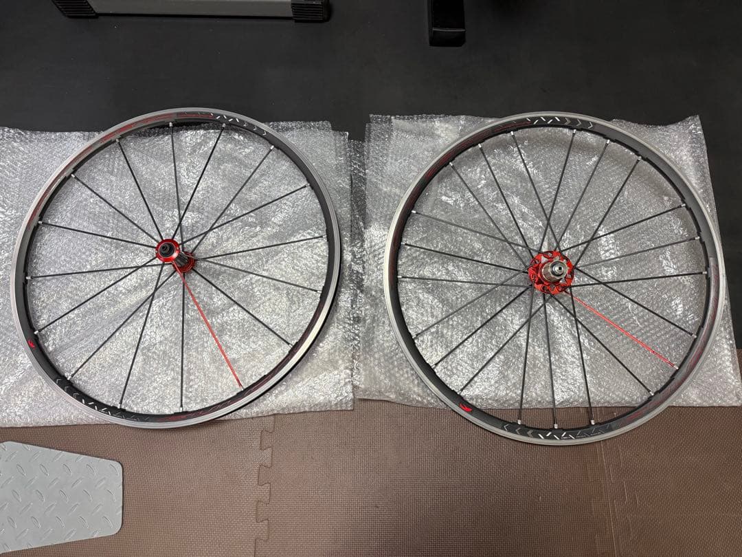 フルクラム　レーシングゼロ コンペティツィオーネ CULT リムブレーキ