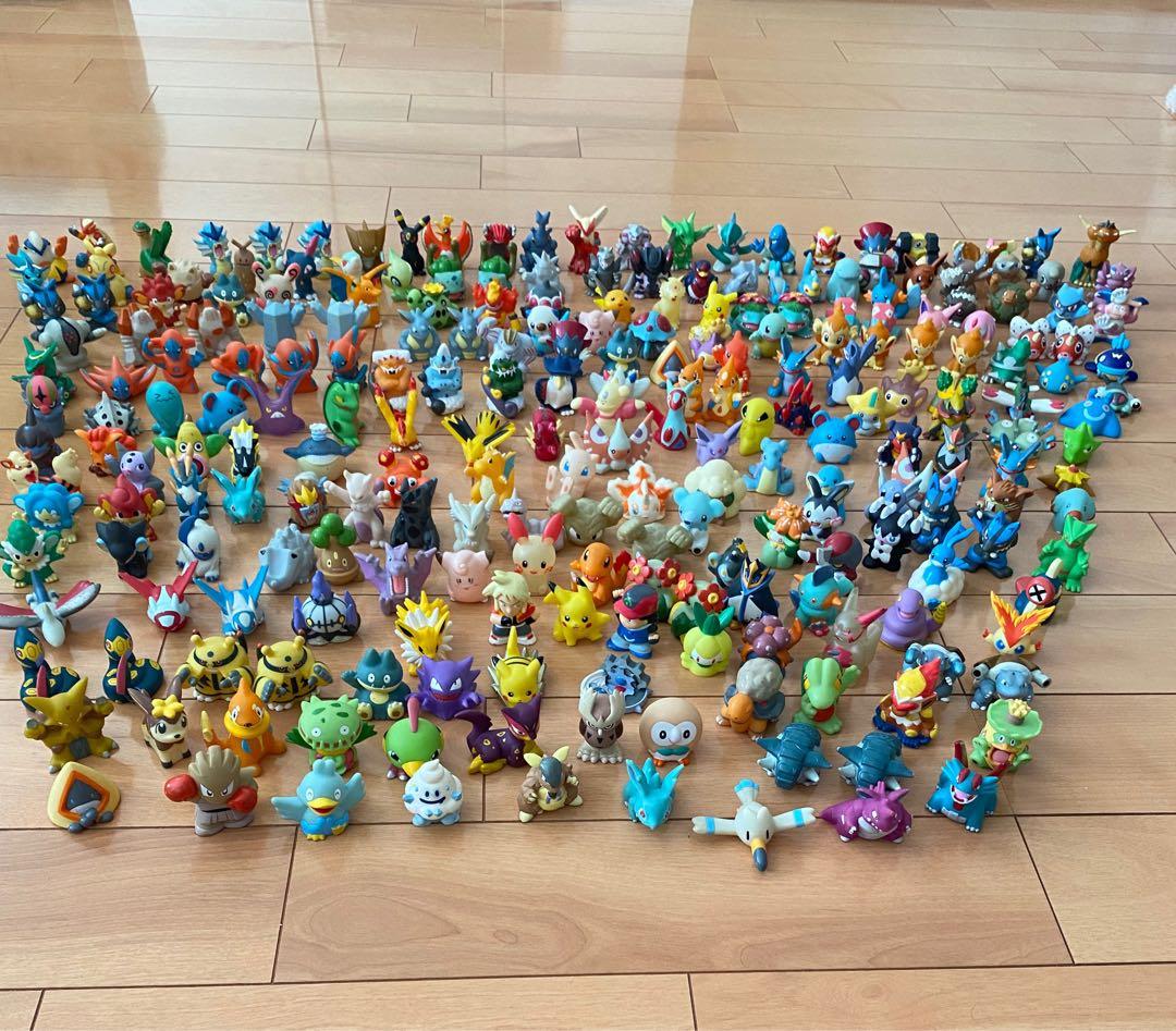 ポケモンフィギュア指人形コレクション 242体➕ポケモン人形