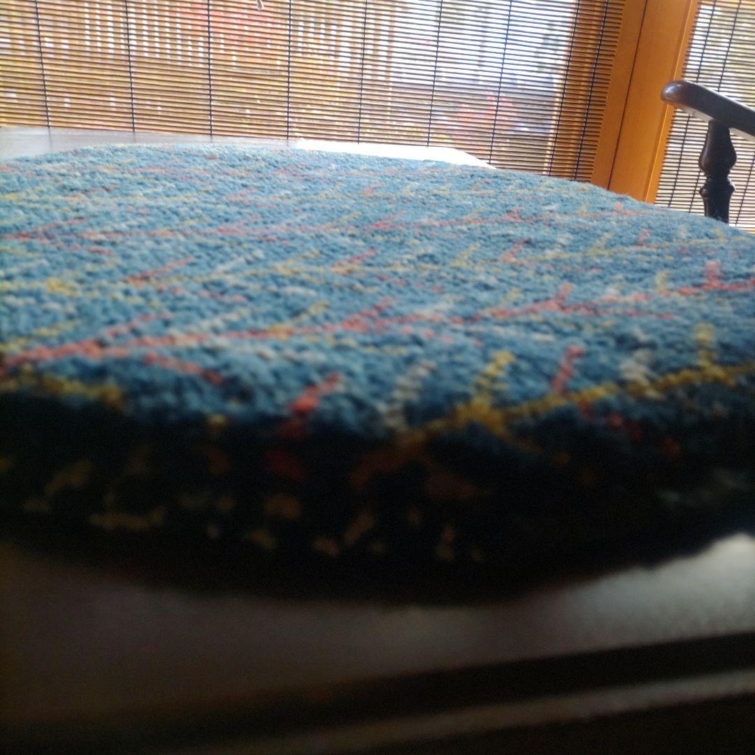 イラン シラーズ ギャッベ 座布団 手織り 草木染 円 丸 チェアマット