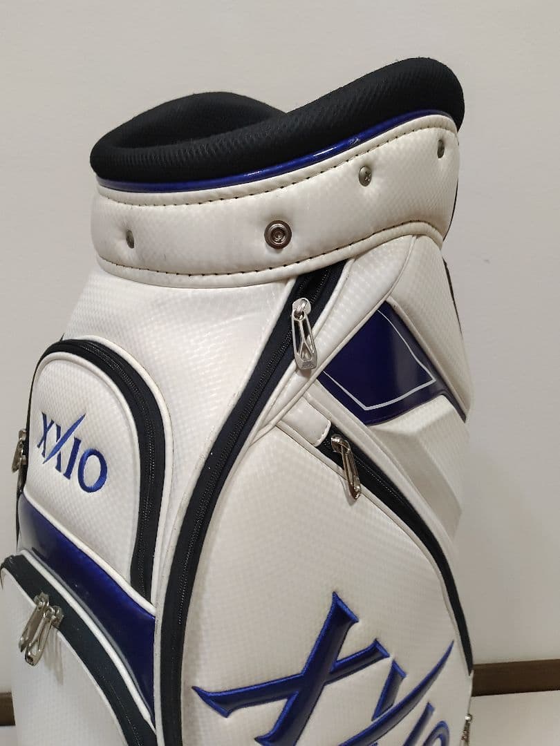 ゼクシオ XXIO キャディバッグ ホワイト ブルー　送料無料