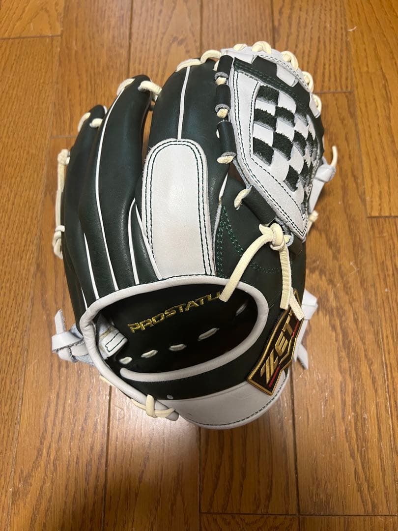 【最終値下げ】野球 グローブ ZEET ゼット 内野手