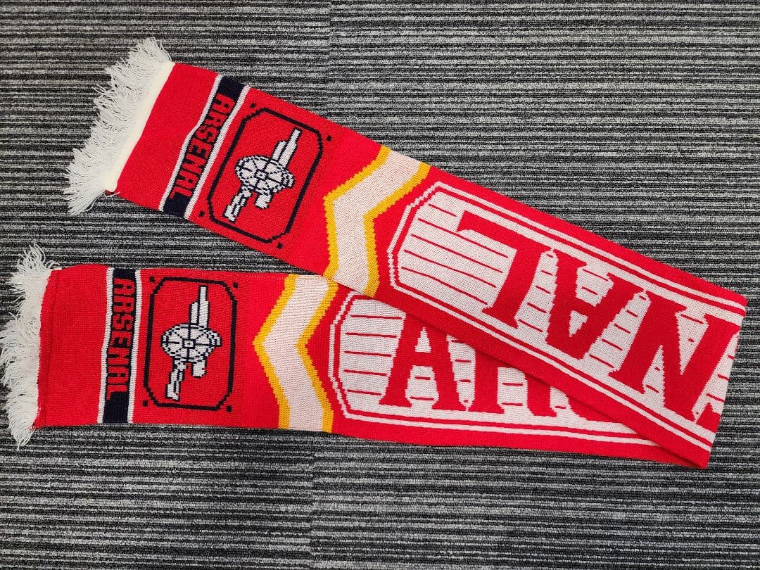 サッカーマフラー4点セット　インテルマンチェスターUバルセロナアーセナル　未使用