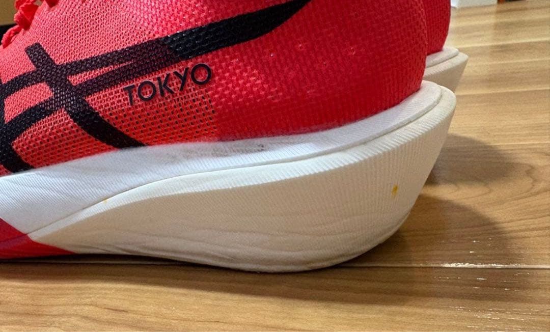 アシックス　メタスピードエッジTOKYO　メンズ27.5cm