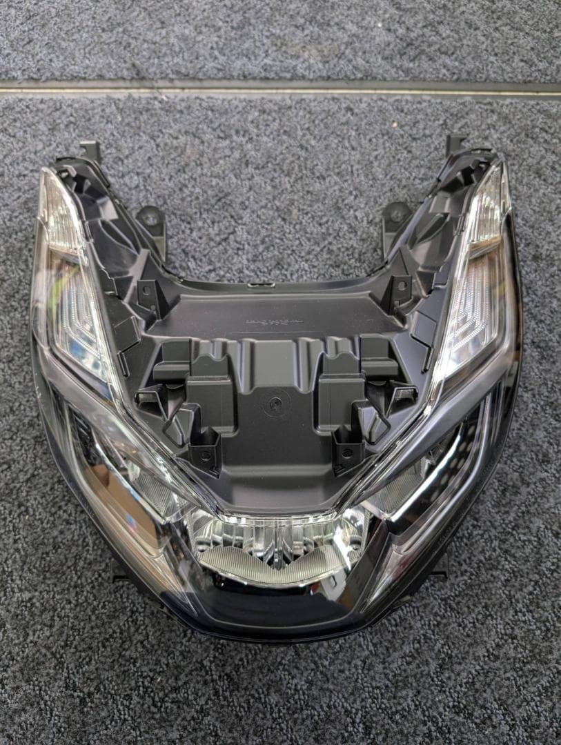 ＰＣＸ125 2021年式　JK05　中古ライト