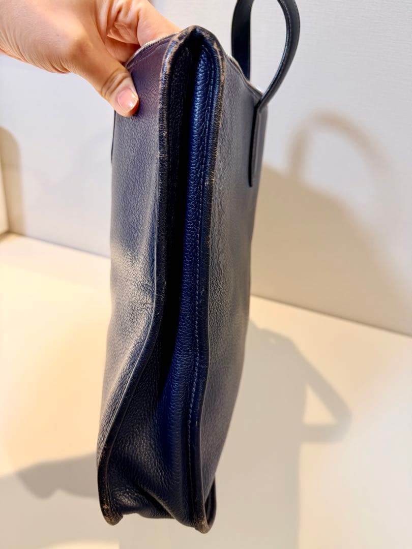 ロエベ ビジネスバッグ トレド アナグラム ロゴ A4可 レザー ネイビー