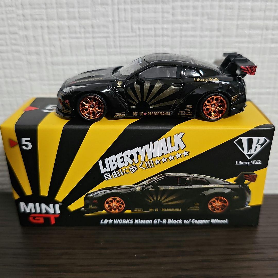 LIBERTY WALK LB★WORKS Nissan GT-R Black
