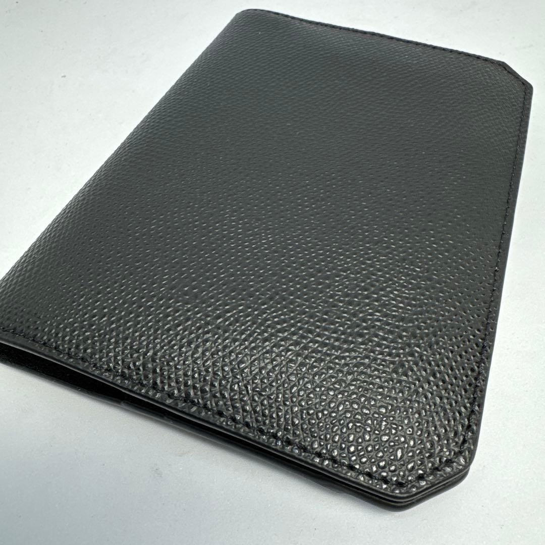 新品未使用　TUMIトゥミ　パスポートカバー　ケース　011881D