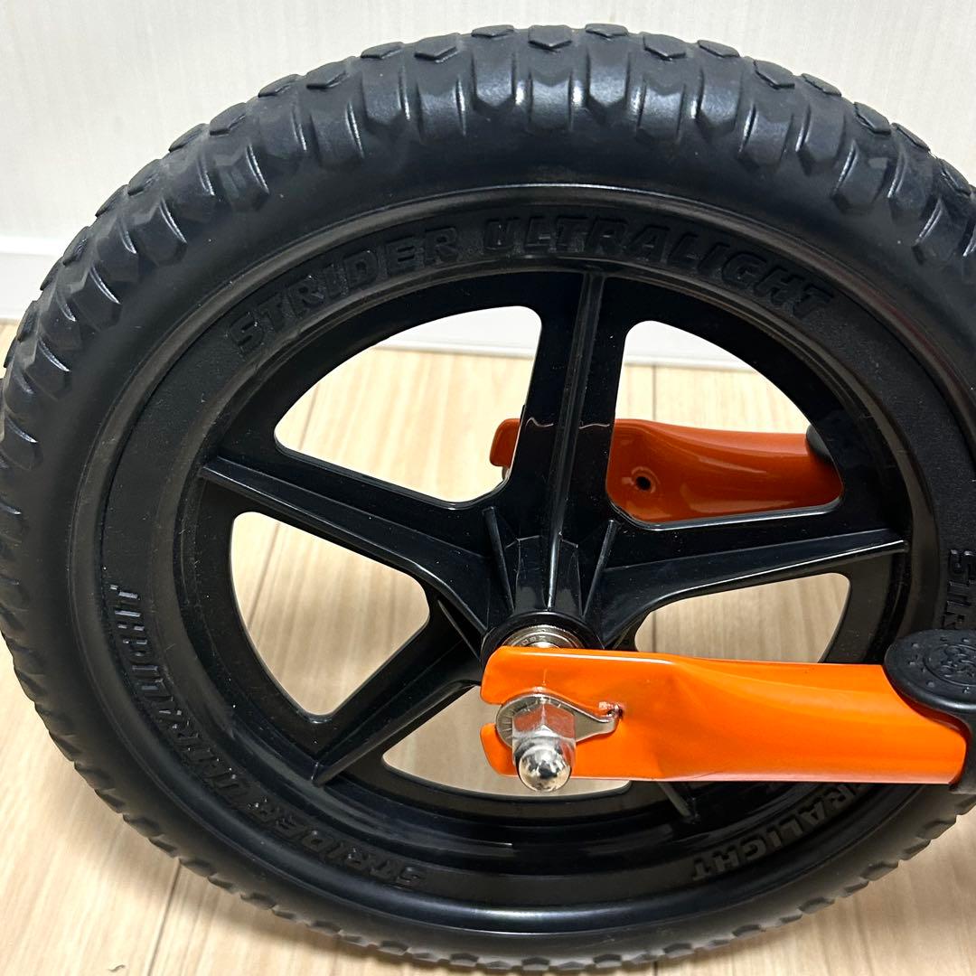 りか　STRIDER ストライダー 12インチ スポーツモデル オレンジ