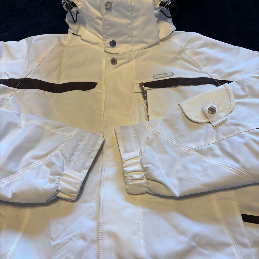 【美品】DESCENTEデサント　レディース　スキーウェア　サイズ7 白茶