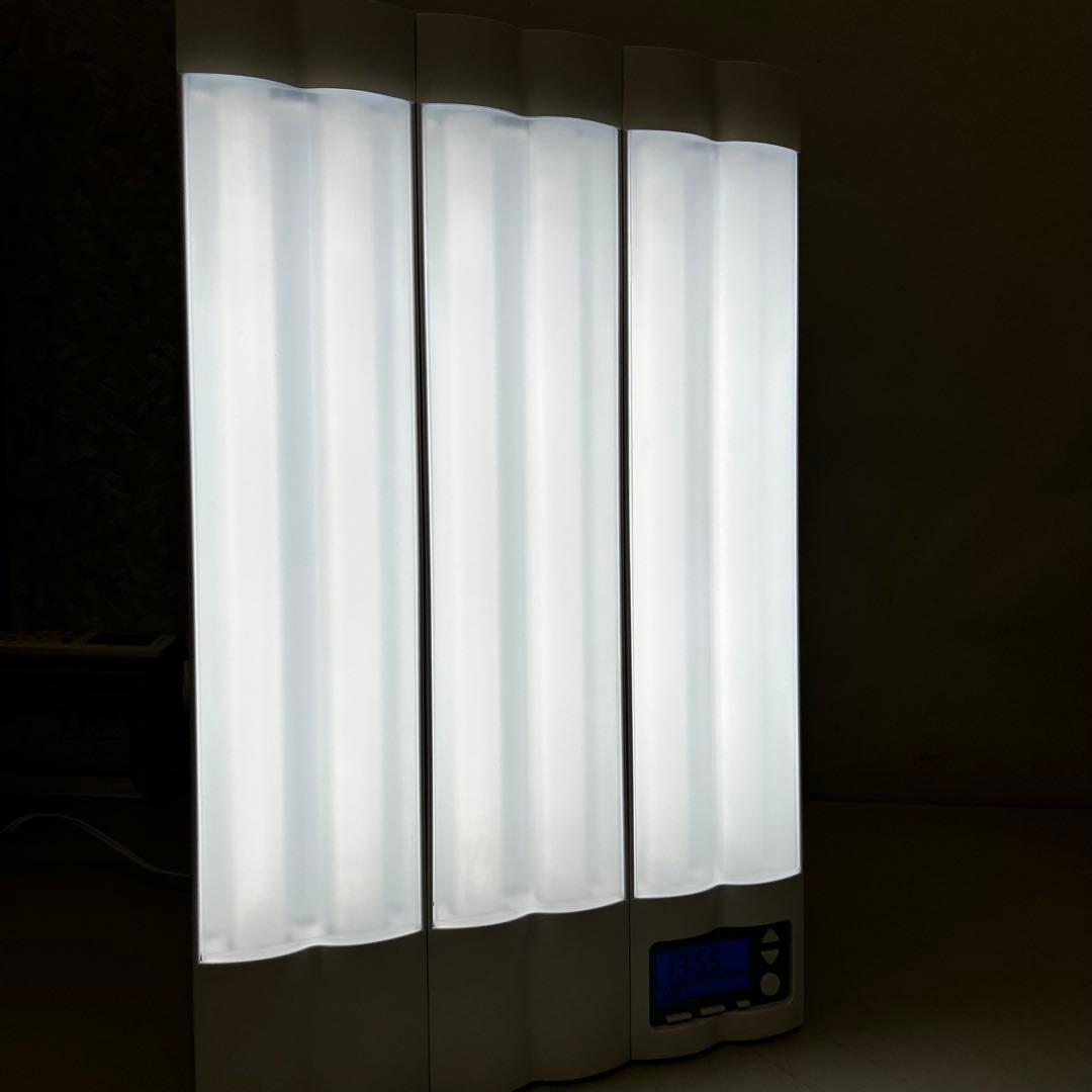 ソーラートーン　光療法用ライト ブライトライトＭＥ＋