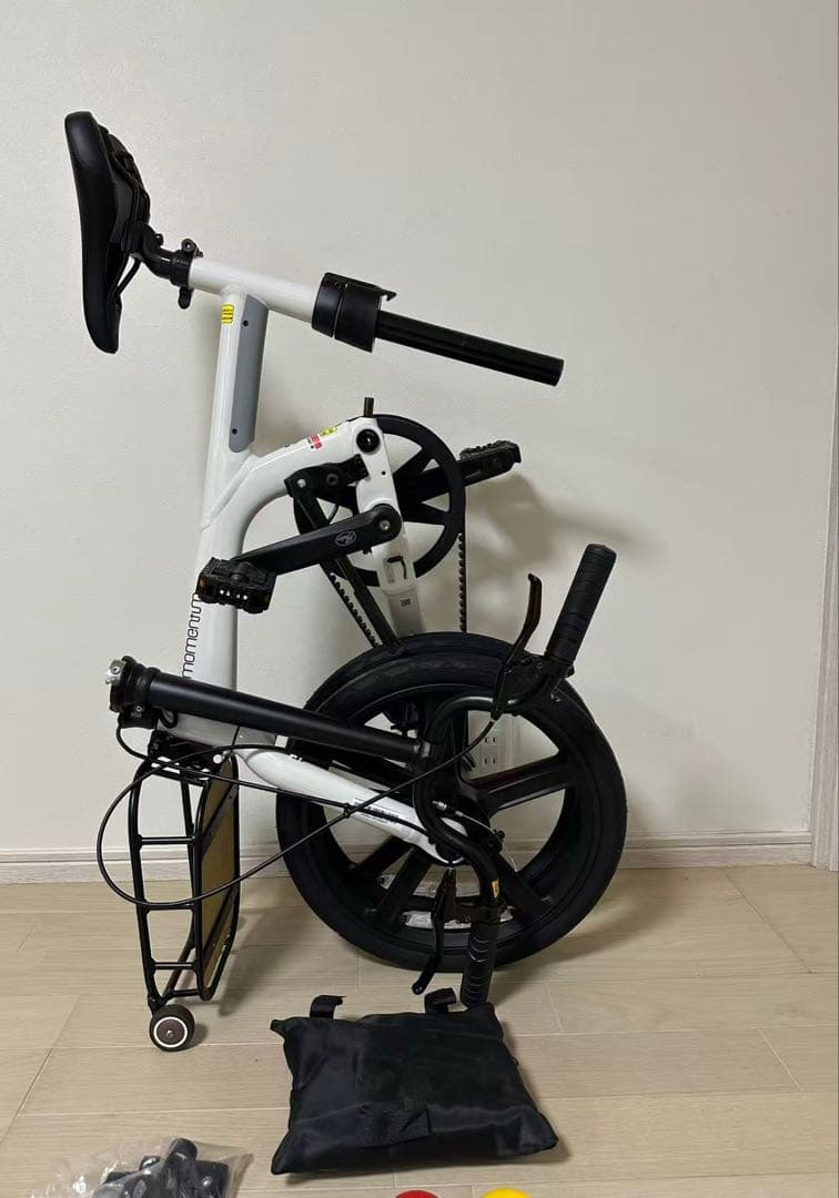 GIANT Momentum HalfwayGatesベルトドライブ折畳み自転車