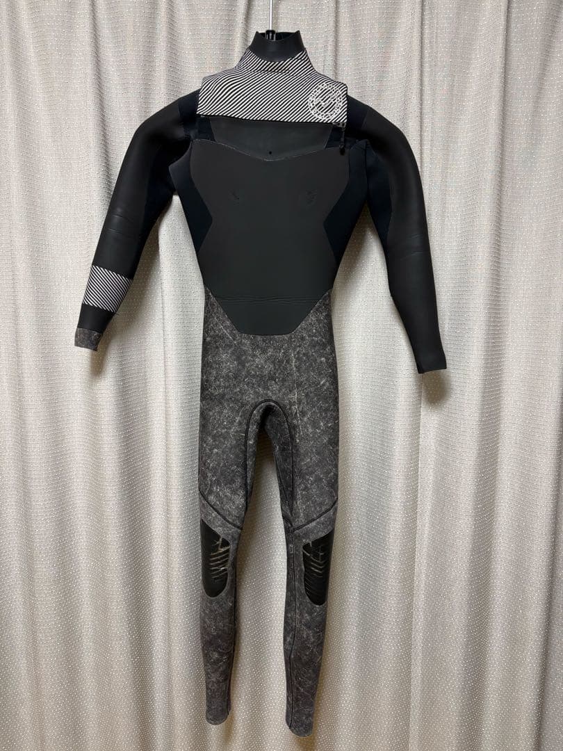 BILABONG(ビラボン) 5×3mm セミドライ レディースMサイズ相当