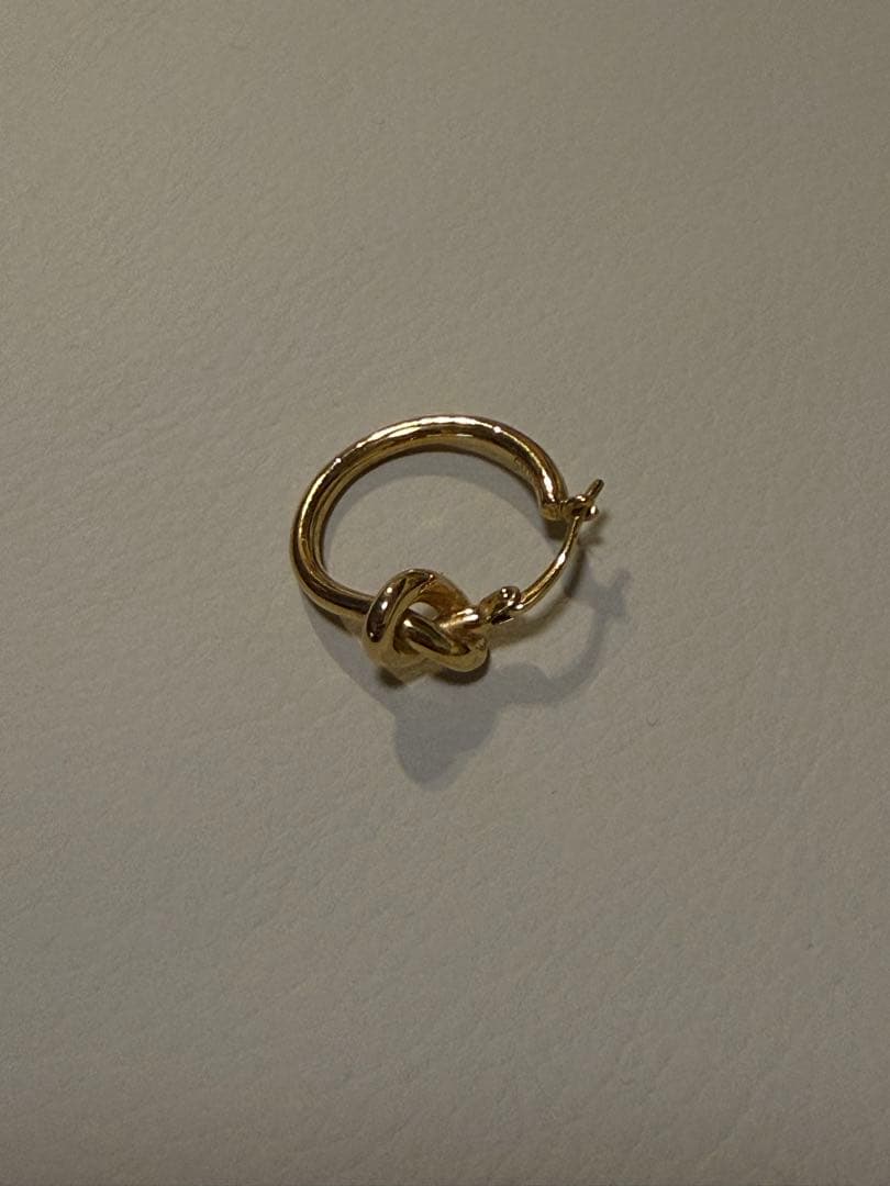 は*と様 ノットデザイン ゴールドフープピアス