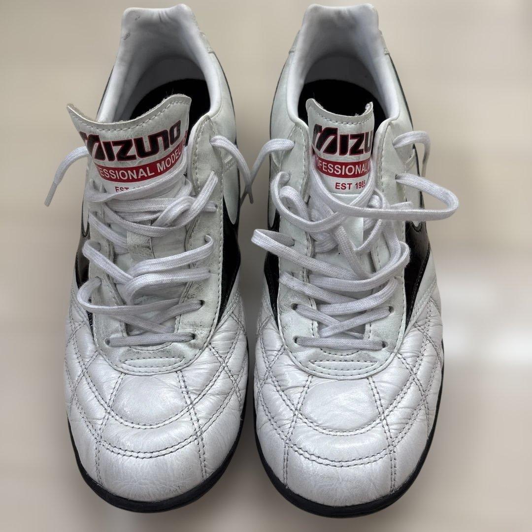 【美品】MIZUNO モレリア　トレシュー26センチ