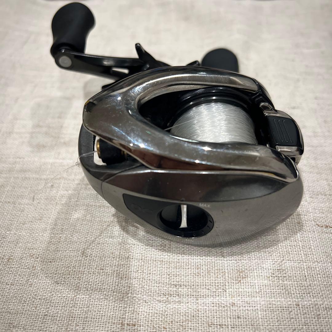 ANTARES DC HGベイトリール ダブルハンドル 収納バッグ付き ②