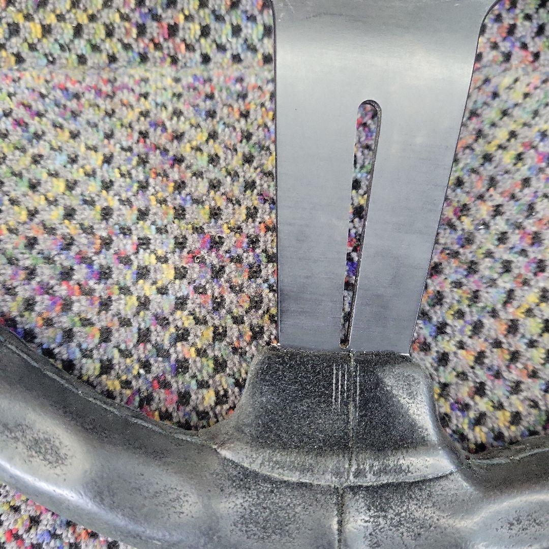 今だけ値下げ希少Nardi33パイ ステアリングホイール 3スポーク