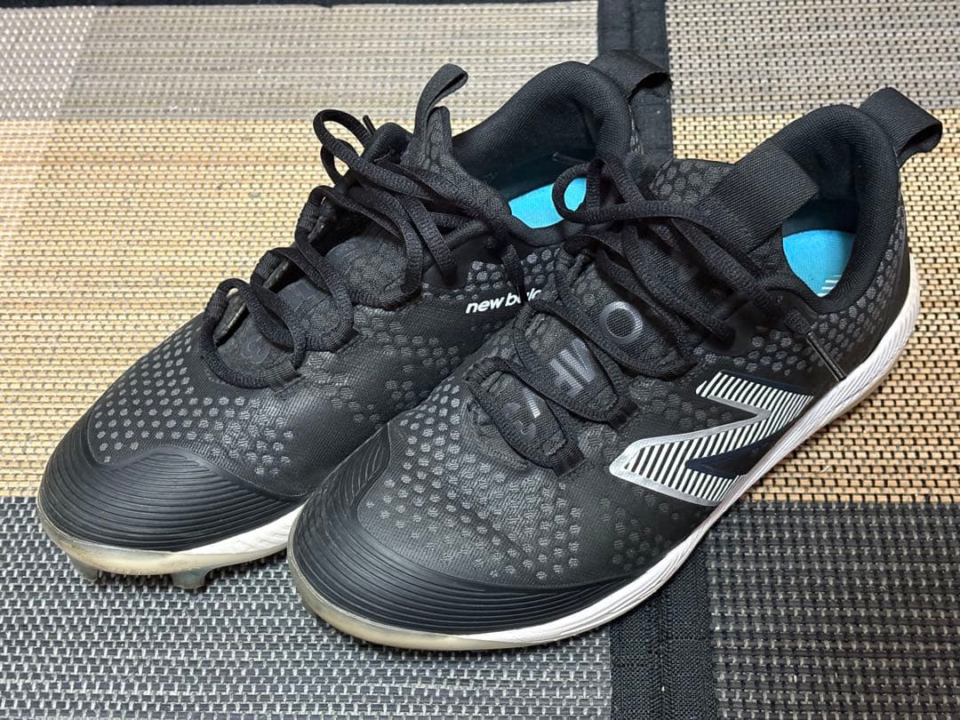 ニューバランス ポイントスパイク FuelCell COMP V3