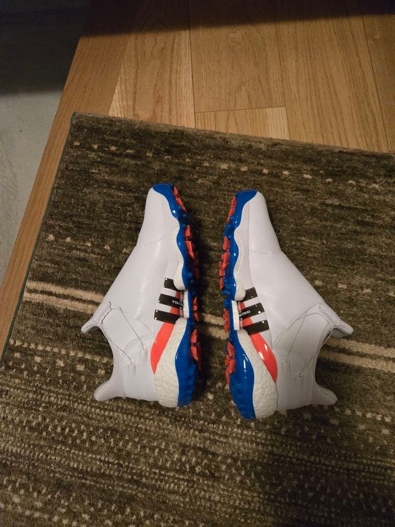 未使用　adidas ゴルフシューズ ツアー360ボア　未使用