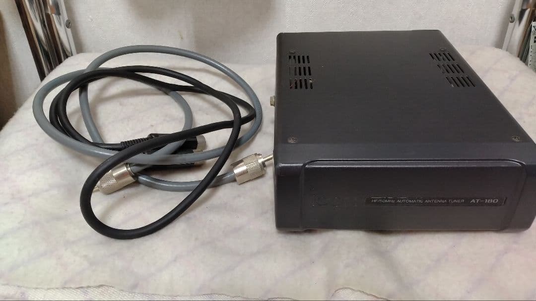 ICOM　AT-180　HF～50MHz　オートアンテナチューナー動作確認済