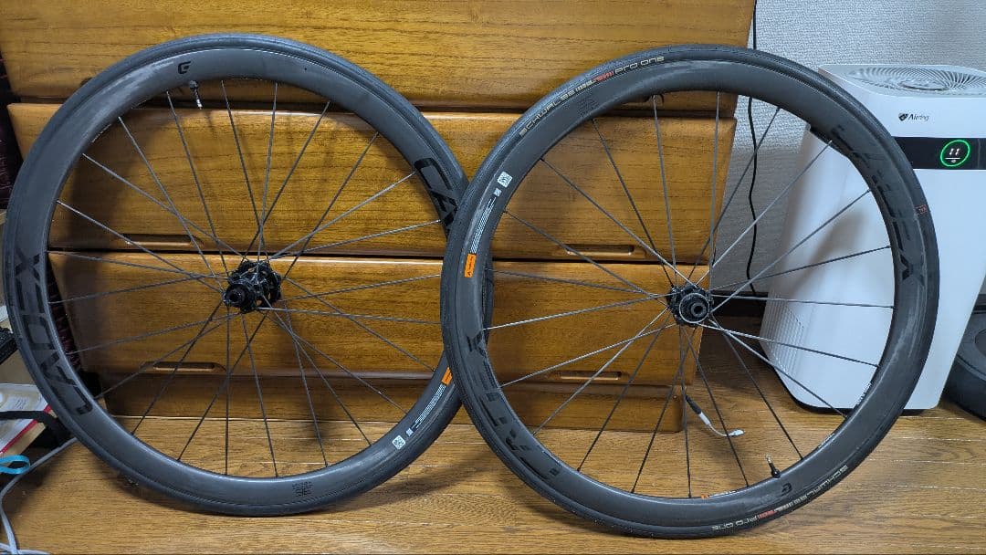 CADEX 36 Disc Tubeless シマノフリー