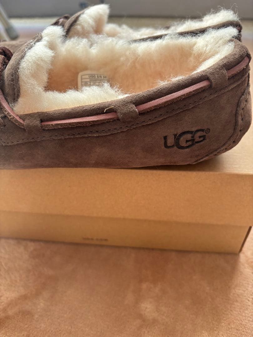 UGG モカシン　エスプレッソ