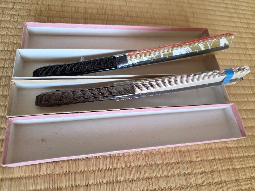 日本舞踊　小道具　尺舞扇子　2本セット