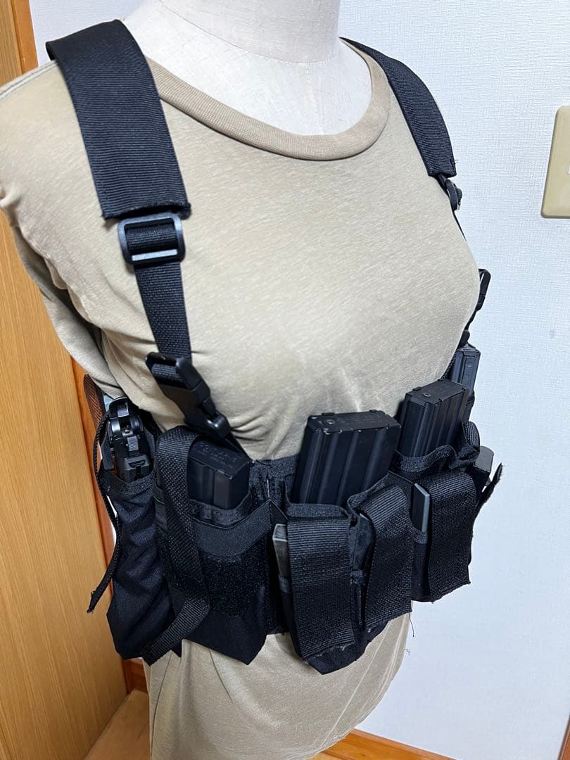 個人装備 SHEKKIN GEARS AWS Strike vest Chestrig