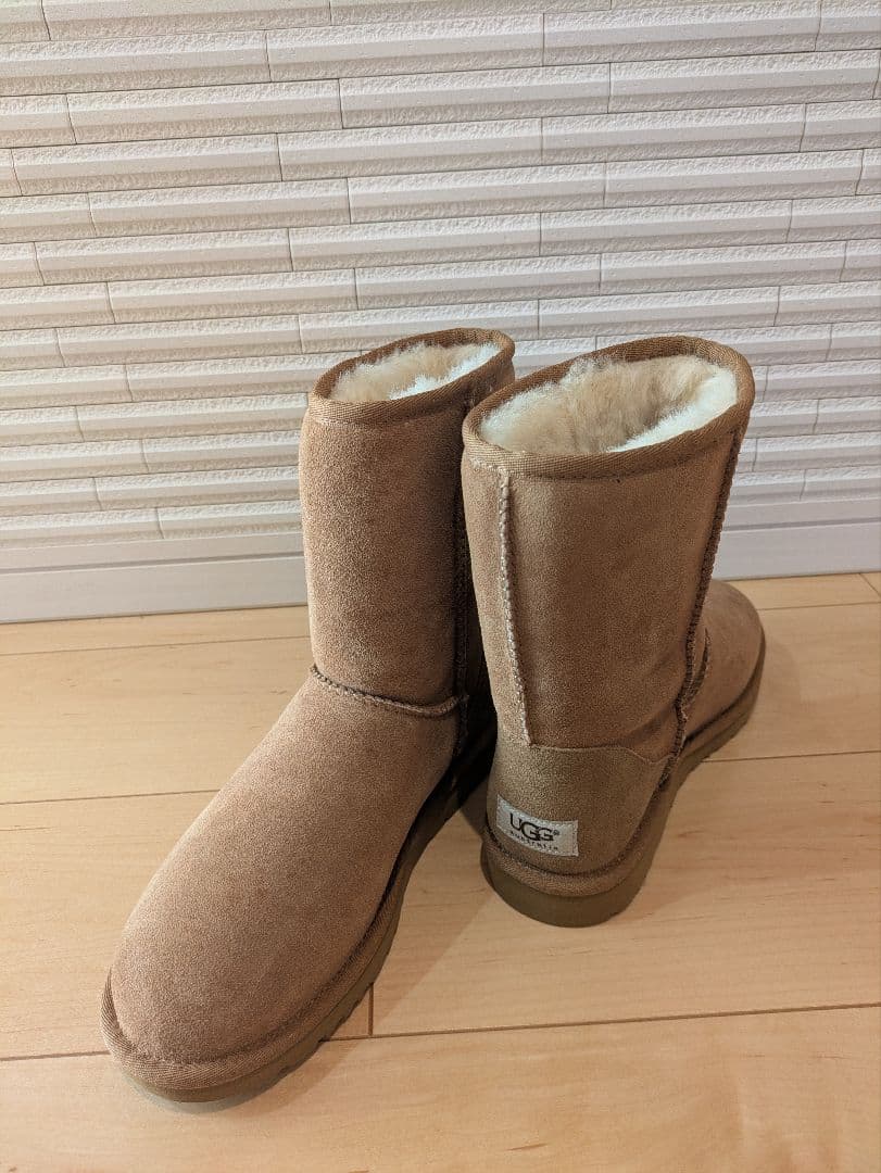 UGG ムートンブーツ　25センチ　チェスナット