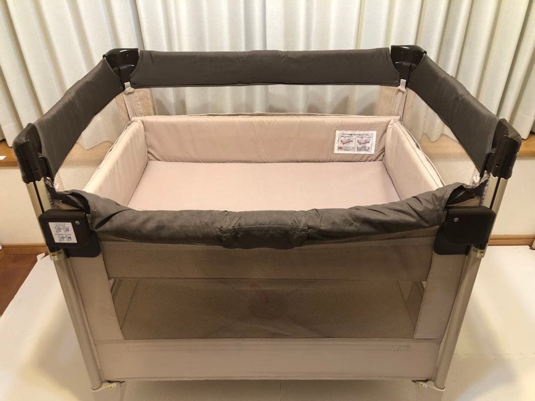 【早いもの勝ち】【美品】アップリカ ココネルエアー 新生児用ベビーベッド