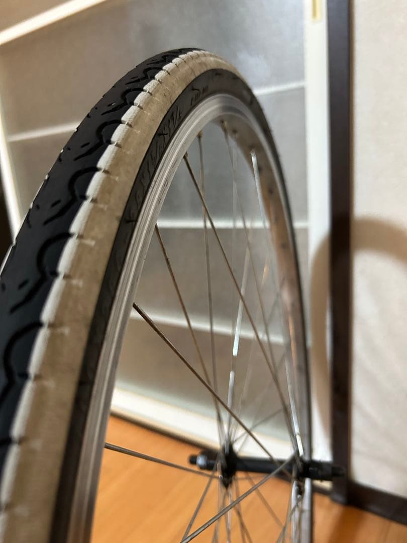 前後タイヤ 700c ロードバイク/クロスバイク 7加速（ボルト式アクスル）