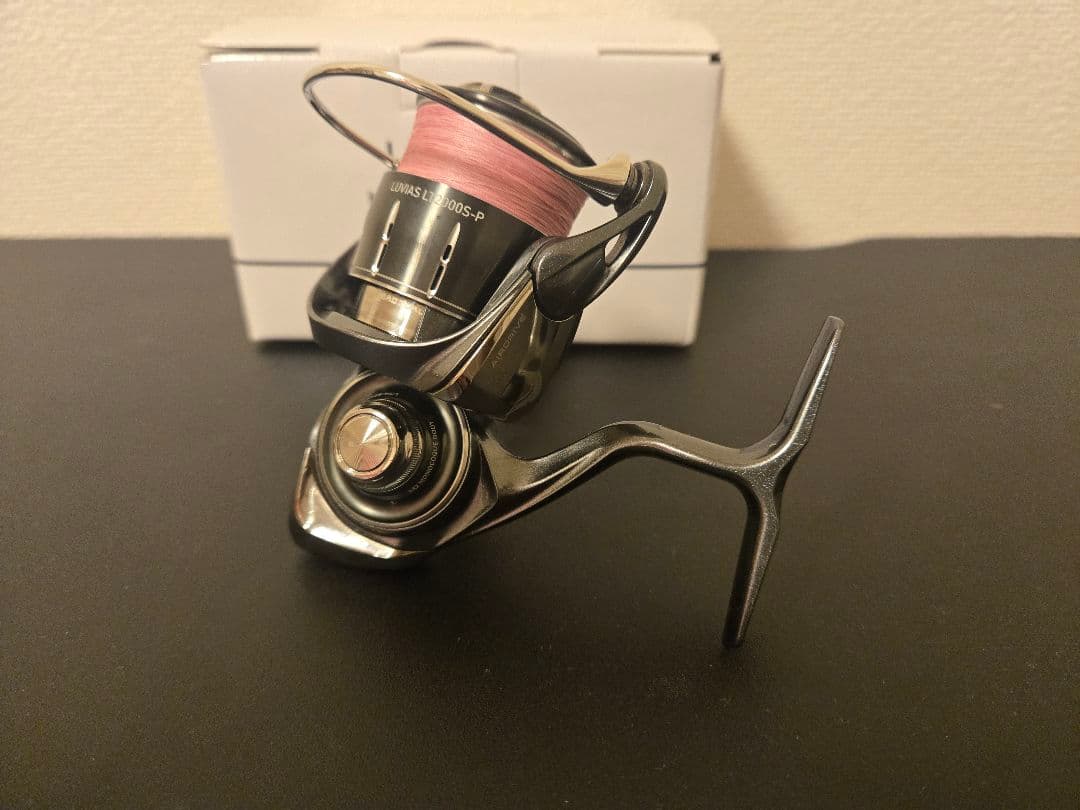 24 LUVIAS ルビアス　LT2000S-P エリアトラウト　2000