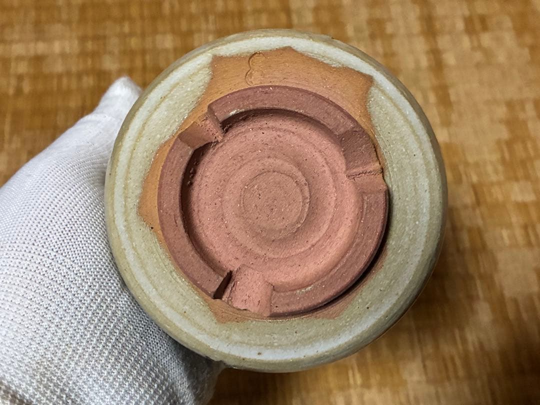 茶道具 布志名焼 鶴彫刻 陶器 茶碗 共箱 【八世　土屋善四郎(雲善) 造】